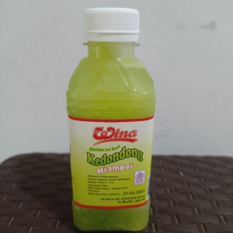 Minuman Sari Buah Wina Kedondong Kiamboi botol minuman segar