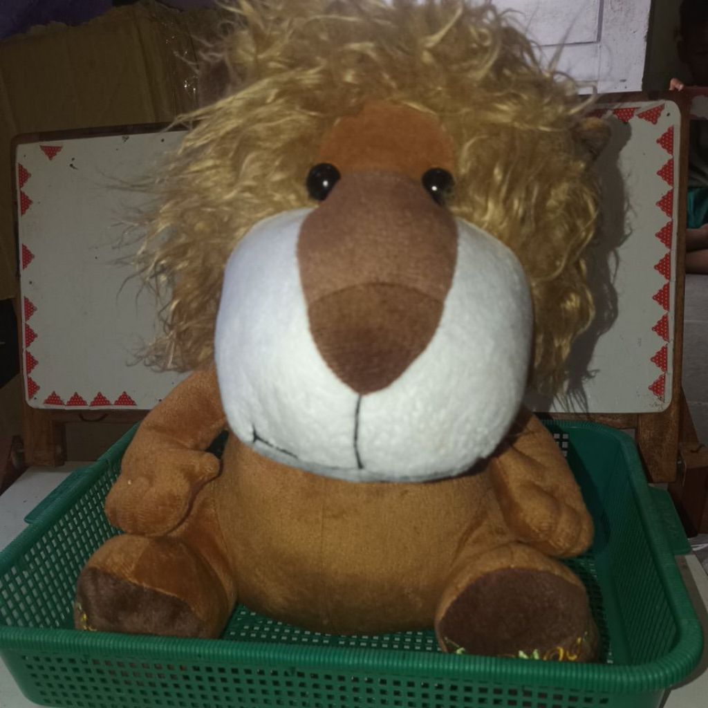 Boneka Singa Preloved Ukuran Besar Berat layak pakai PL boneka