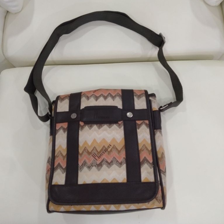 sale tas pria motif missoni