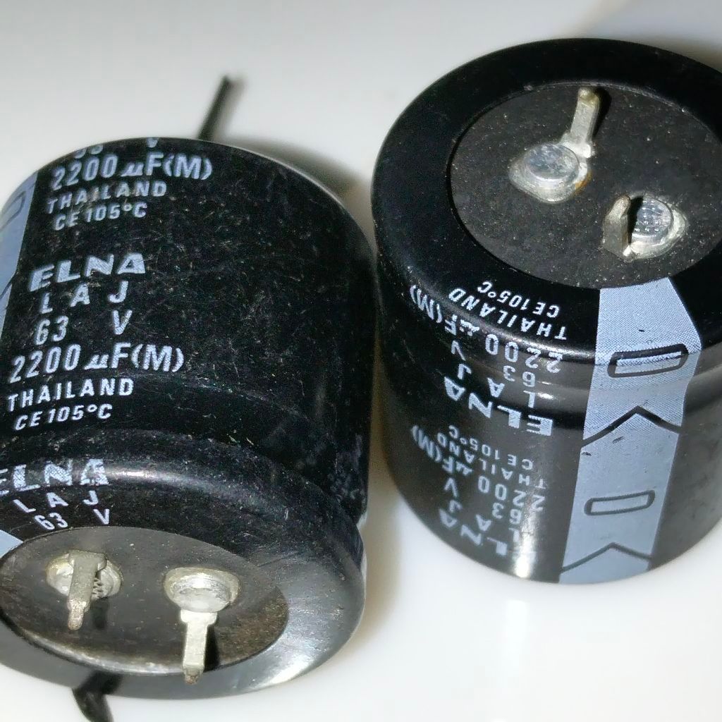 Kapasitor Elco Elna  2200uF 63V