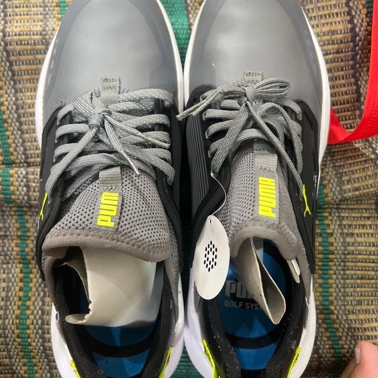 Sepatu Golf Size 46