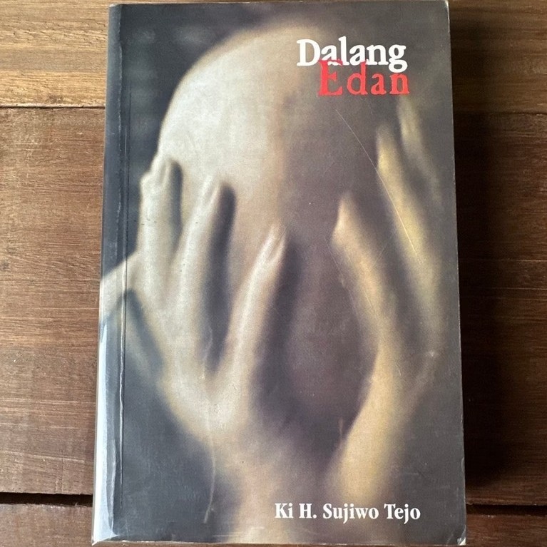 Dalang Edan Ki H Sujiwo Tejo