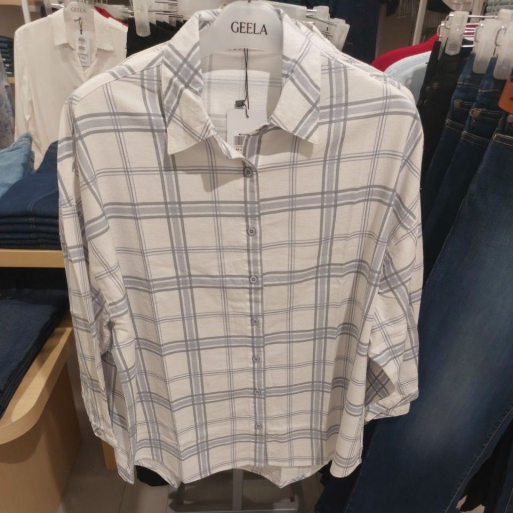 KEMEJA KOTAK2 GEELA BAHAM COTTON