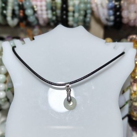 Kalung Giok dengan Liontin bentuk donat mini Giok Jadeit Jadeite Jade Burma