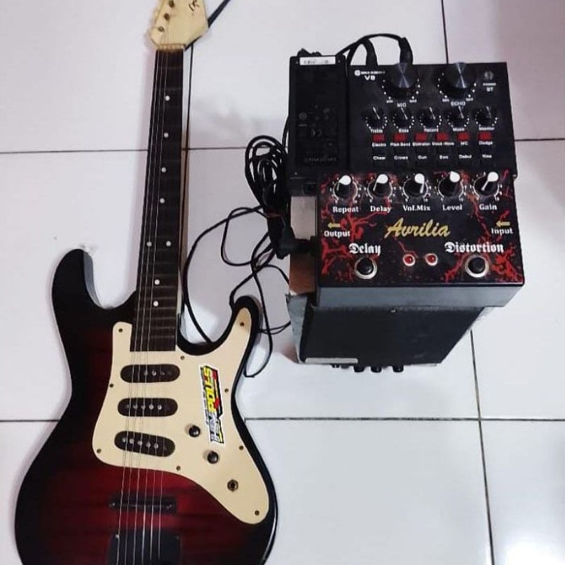 Gitar listrik second lengkap