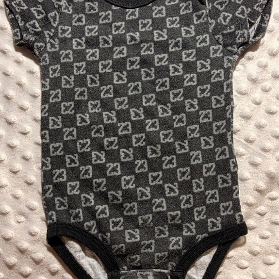 Jumper Jordan 6-12m
