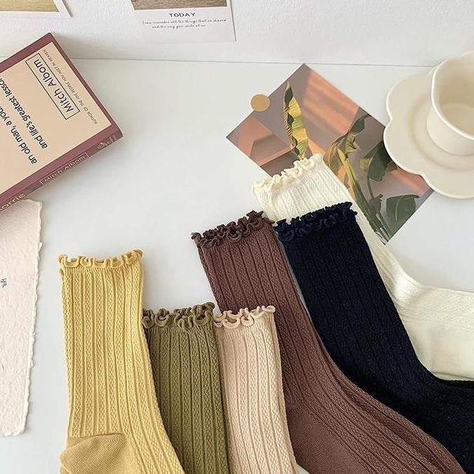 New Kaos Kaki Polos Import Wanita Dewasa Simply Salur Ruffle Korean Socks