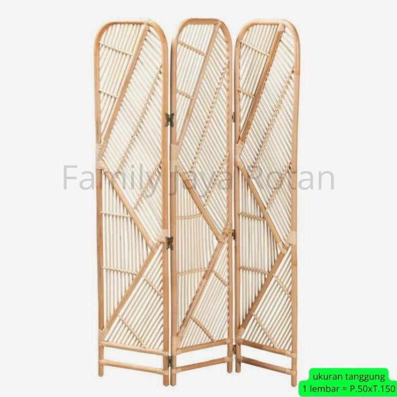 Sketsel Rotan Pembatas Ruangan Rumah Ukuran Tanggung Modern Minimalis