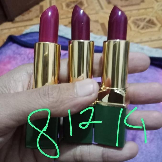 elizabeth helen lipstick (no box)