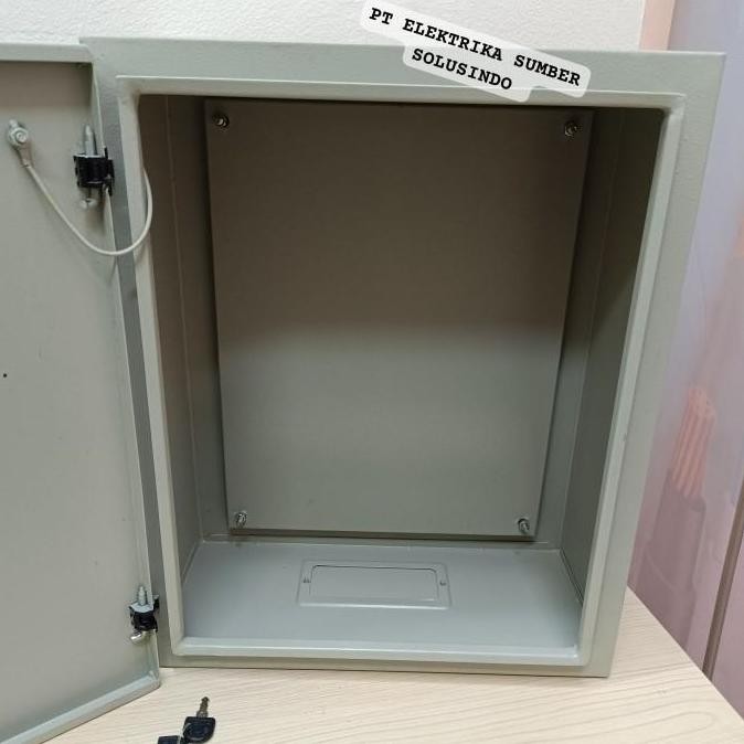 Box Panel Indoor Ready Banyak Ukuran Plat 2 Mm / 30X40X22Cm / 40X50X22Cm / 40X60X22Cm / 50X60X22Cm /