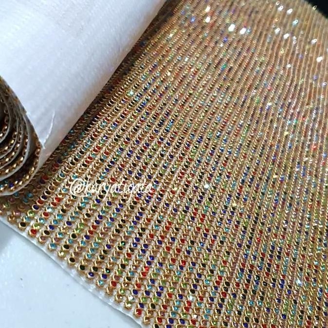 

>*>*>*>*] Aplikasi Diamond Tikar 142 Baris - Emas Warna Warni ( +/- 123 cm)