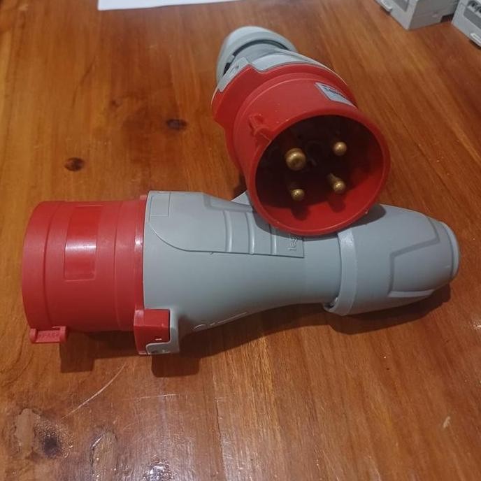 LEGRAND Plug 4pin 32A Plug Soket 4pin 32A LEGRAND READY