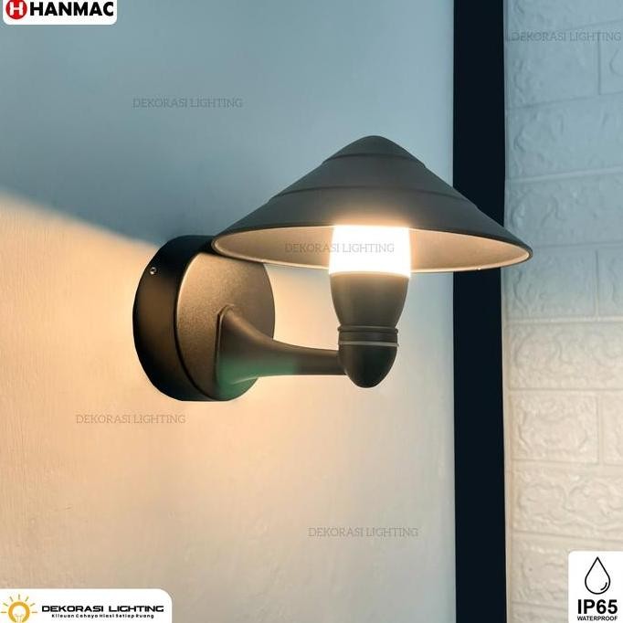 Lampu Dinding Led 10Watt Model Topi Outdoor Waterproof Taman Minimalis