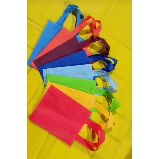 

Promo Tas Spunbond 25 X 35 X 8 Hls