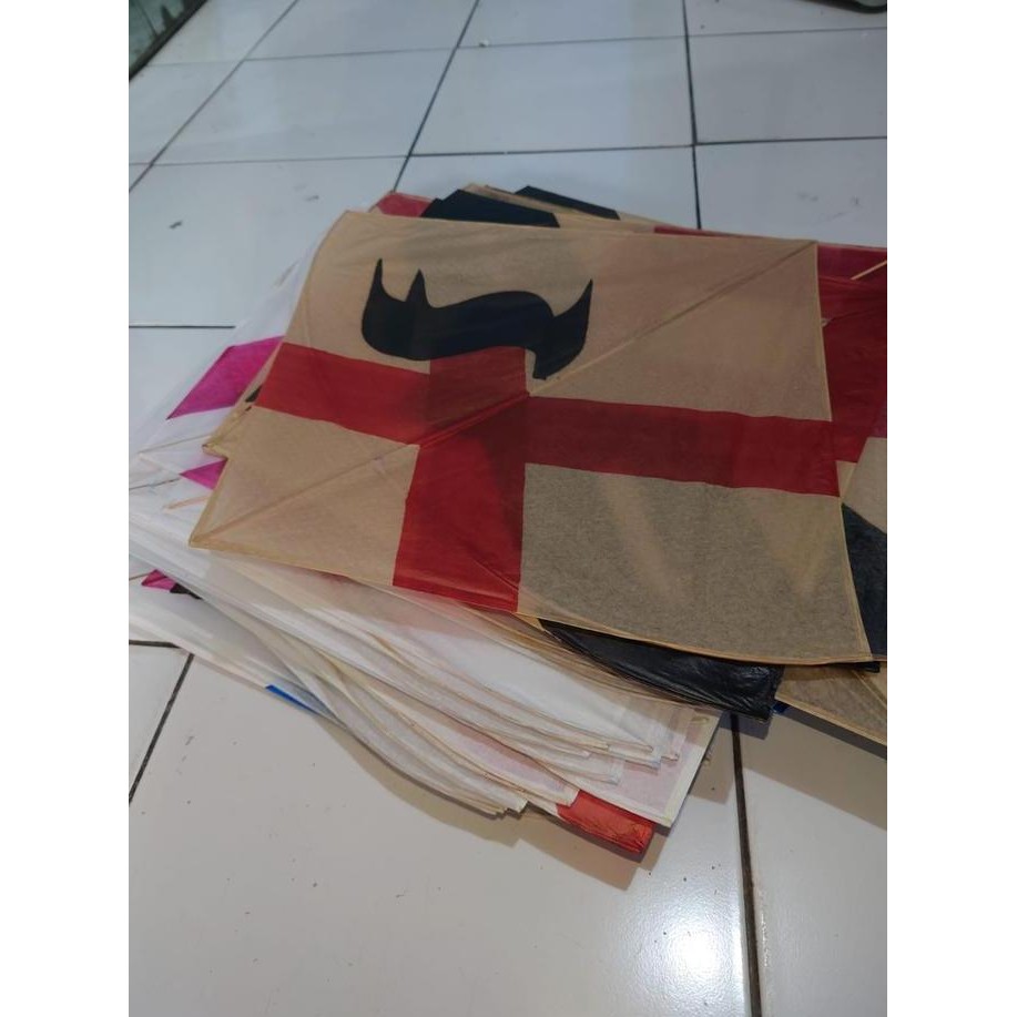 Layangan Aduan Seot / layang-layang Mainan Tradisional - Motif Random