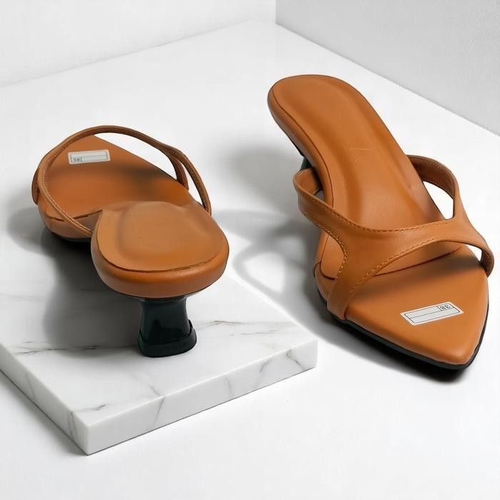 Zunera Velena Tinggi Hak 5Cm Sandal Wanita Shoes Wanita On-Poin Tersedia Ukuran Big Size 41 42 Hitam