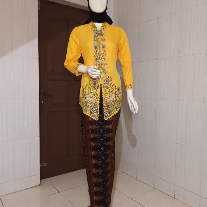 One Set Kebaya Encim Jumbo/Kebaya Premium Grosir Tanah Abang