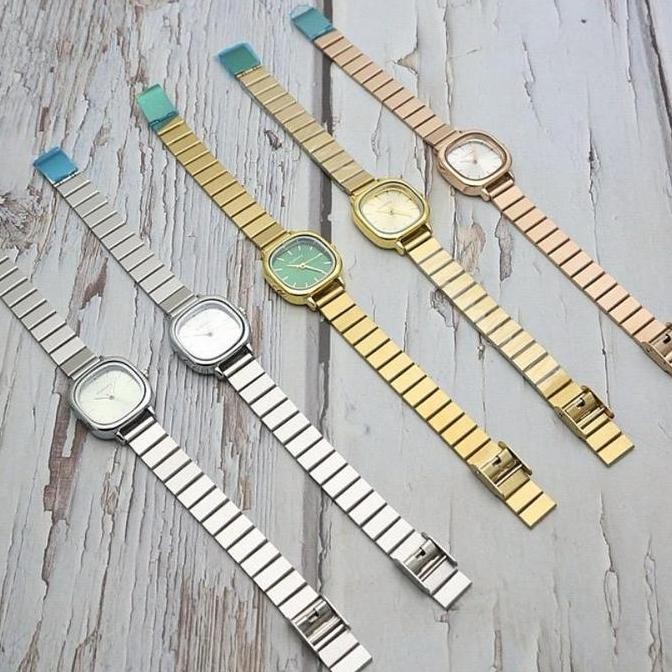 Barbee Jam Tangan Wanita Analog Gogoey Kotak Watches