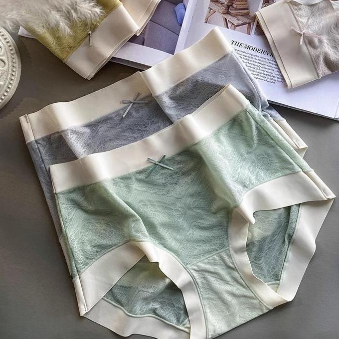 Celana Dalam Sexy Big Size Seamless Transparan Mid Waist lembut cd Wanita C273