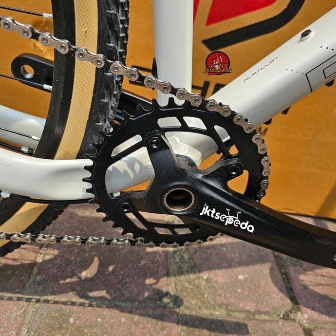 Sepeda Gravel Bike POLYGON Tambora G4 murah