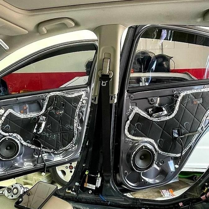Honda HRV Peredam Suara Akuistik 4 Pintu Mobil