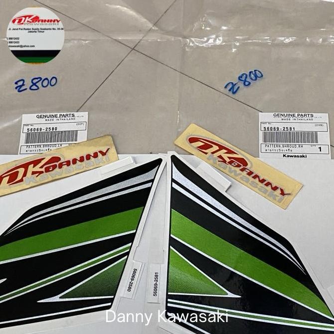 Original Stiker sayap z800 stiker shroud z800 kanan kiri original New