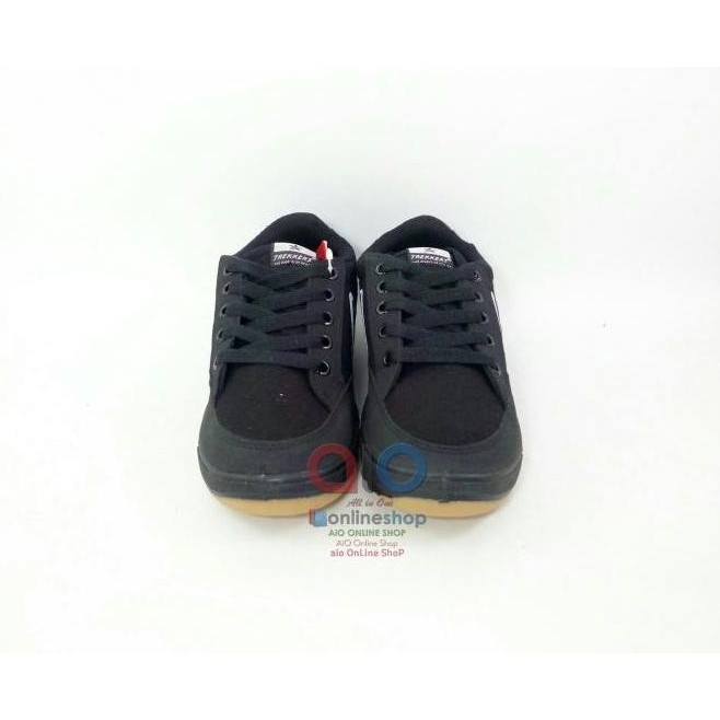 (Good) Sepatu Trekkers Sekolah Anak Olahraga Kecil Rocky Model Rieker Hitam