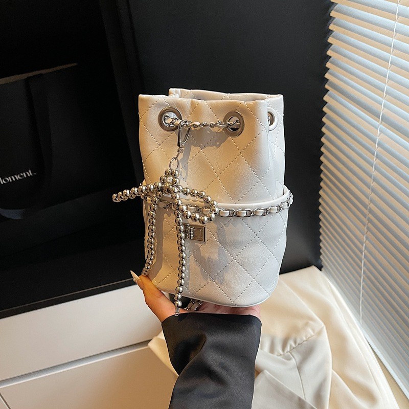 [COD]Tas selempang manis dengan rantai modis, tas selempang Chanel dengan kisi-kisi berlian