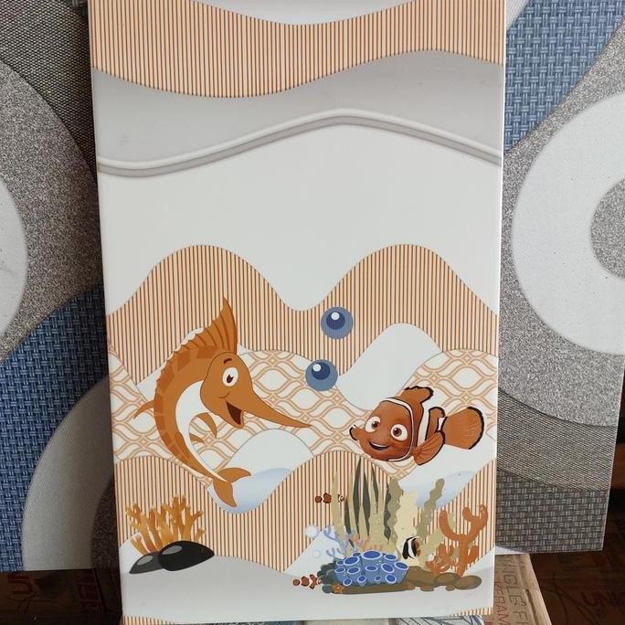 KERAMIK DINDING 25X40 GLOSSY MOTIF IKAN-KERAMIK KAMAR MANDI ANAK/KOLAM