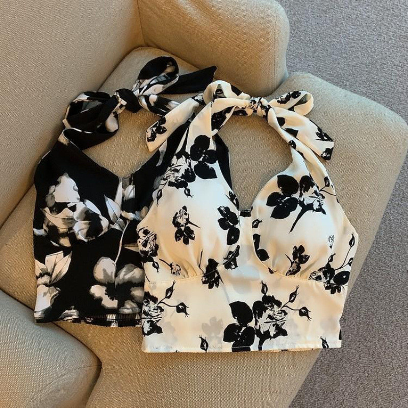 Floral Halter Neck Camisole v Women's Outerwear Top