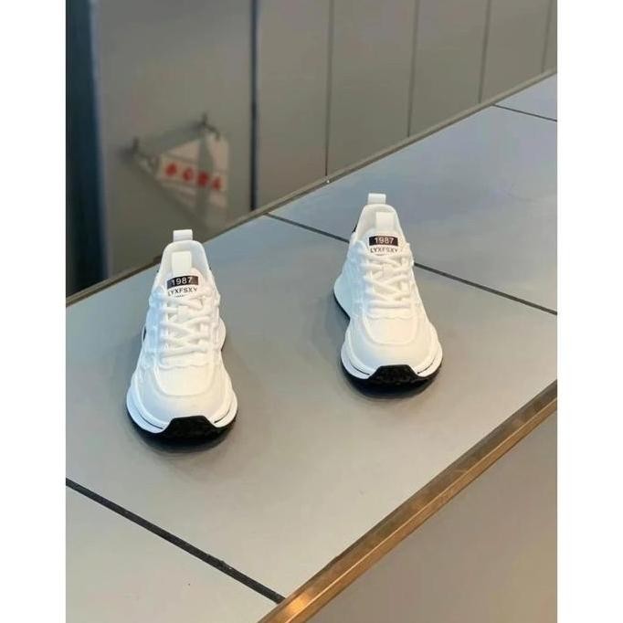 Sepatu Olahraga Sports Jalan Walking Lari Casual Sneakers Basket Gym Training Sekolah Fitness Nyaman