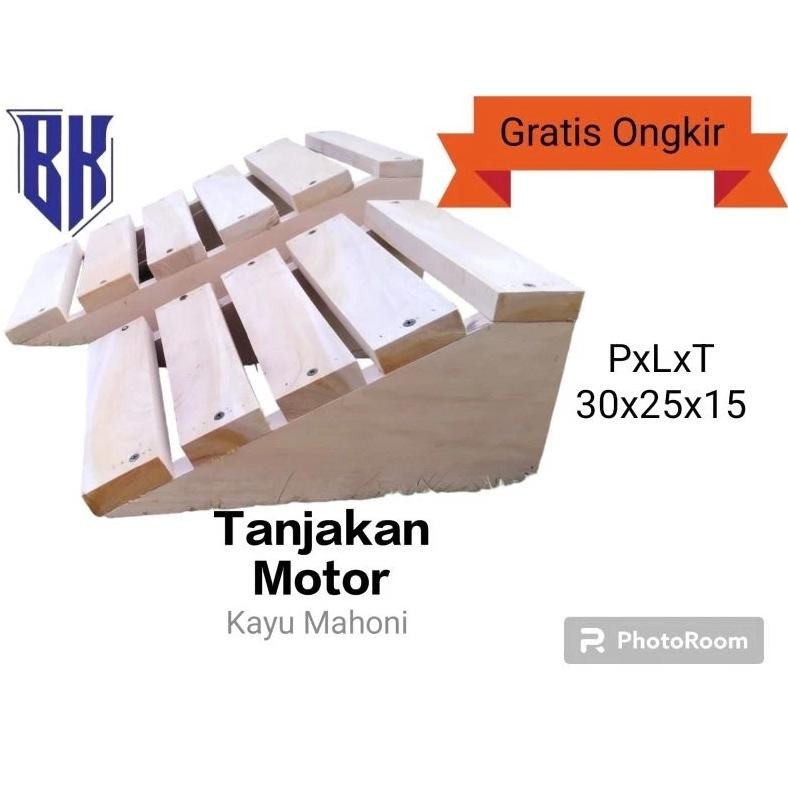 Tanjakan Motor Multifungsi Solusi Naik Turun Aman di Rumah