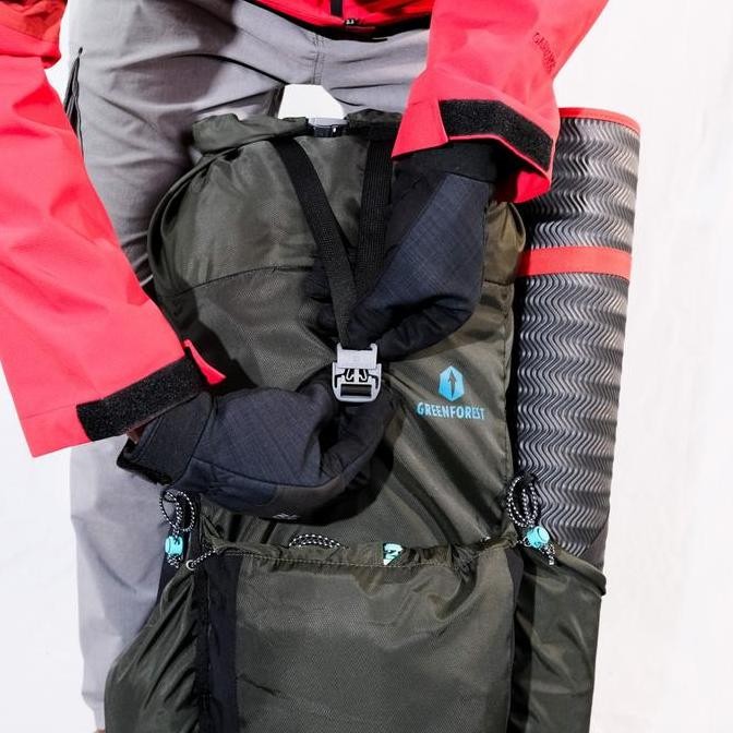 Greenforest Either Carrier Lightweight 40L Free Raincover