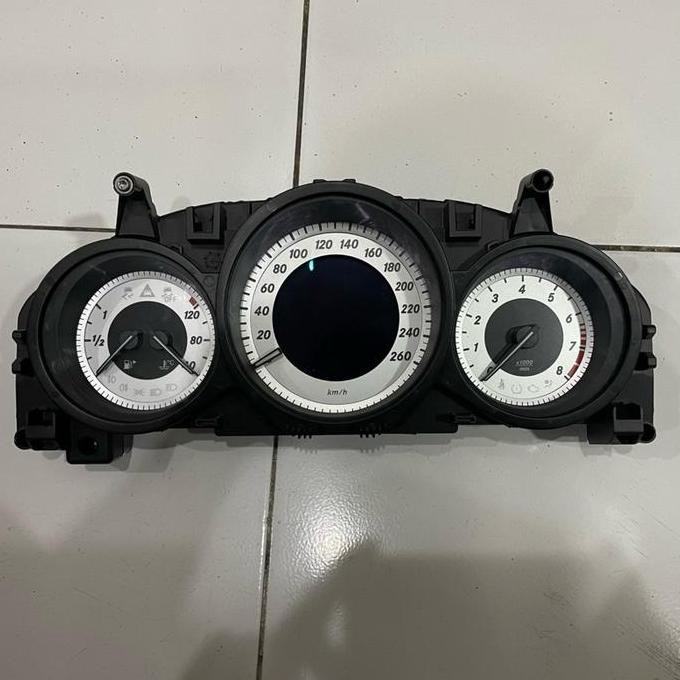 Speedometer W204 Mercedes benz copotan spedometer second HIGH QUALITY