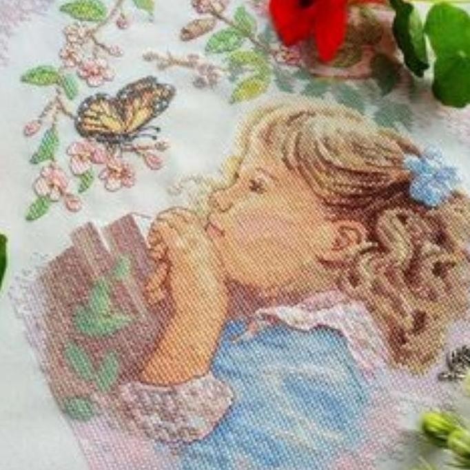 paket kristik pola kain anak dan kupu kupu