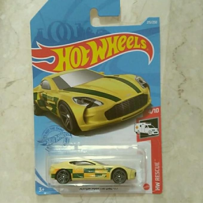 hotwheels aston martin one 77