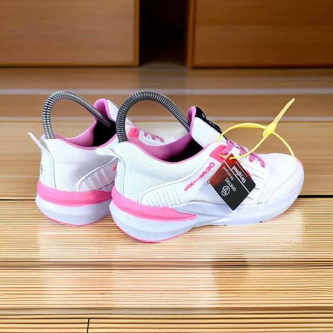 Sepatu Lari Wanita Terbaru Onetixs Original Produk Lokal Brand Outdoor Running