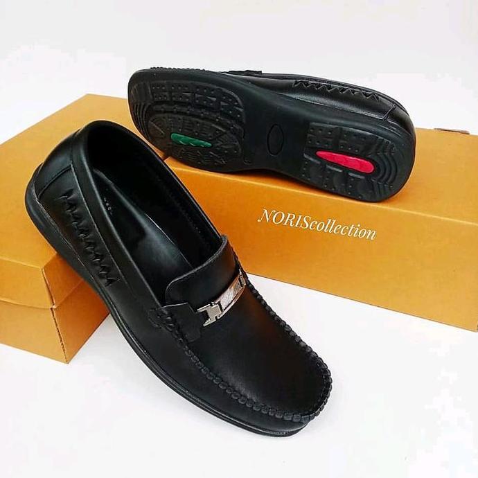 Kasho- Sepatu Kasual Pria Kulit Sepatu Santai Pria Kulit Flat Shoes