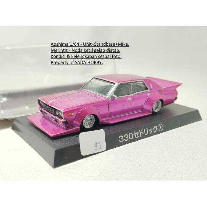 DIECAST AOSHIMA GRACHAN 1/64 NISSAN 330 CEDRIC 1 PINK MAGENTA SADHO