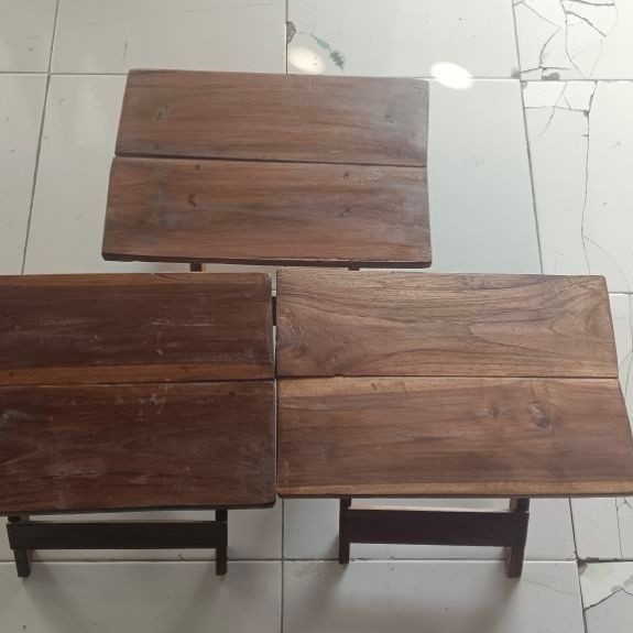 Meja Belajar Lipat Portable Kayu Jati