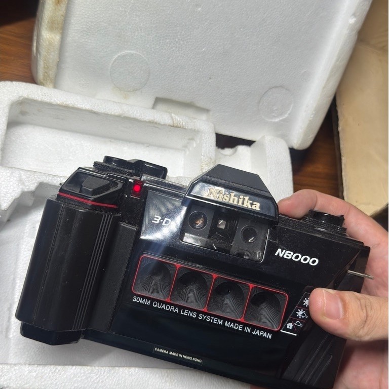 Nishika N8000