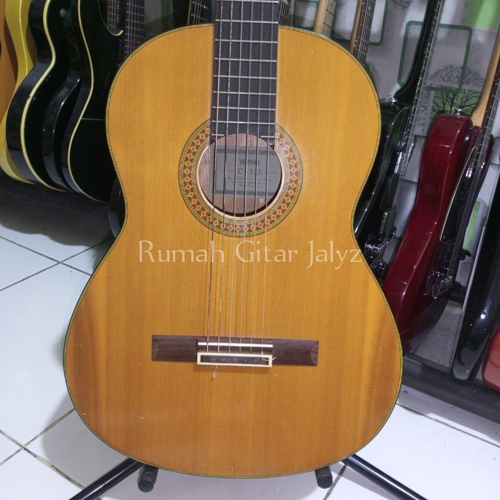 Yamaha c370 original gitar klasik nylon
