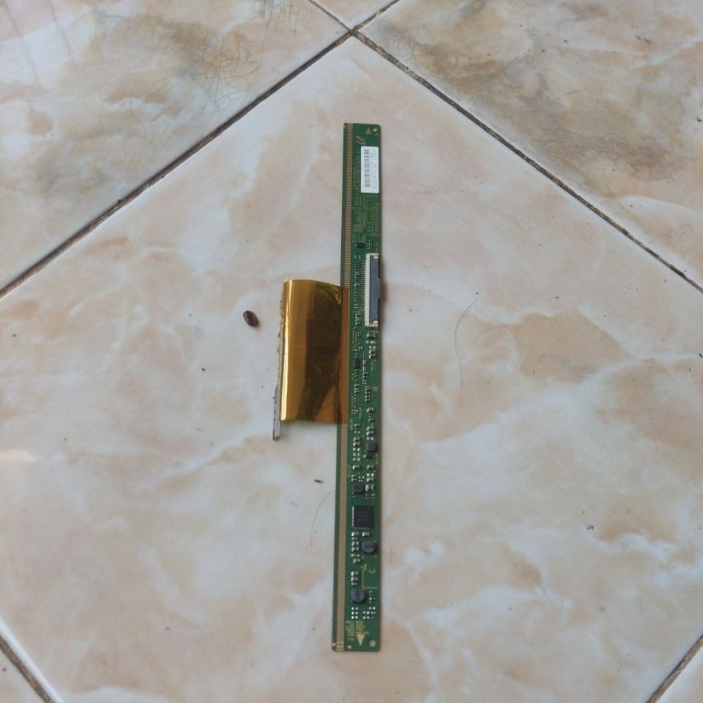 tcon tv polytron  pld 32t100
