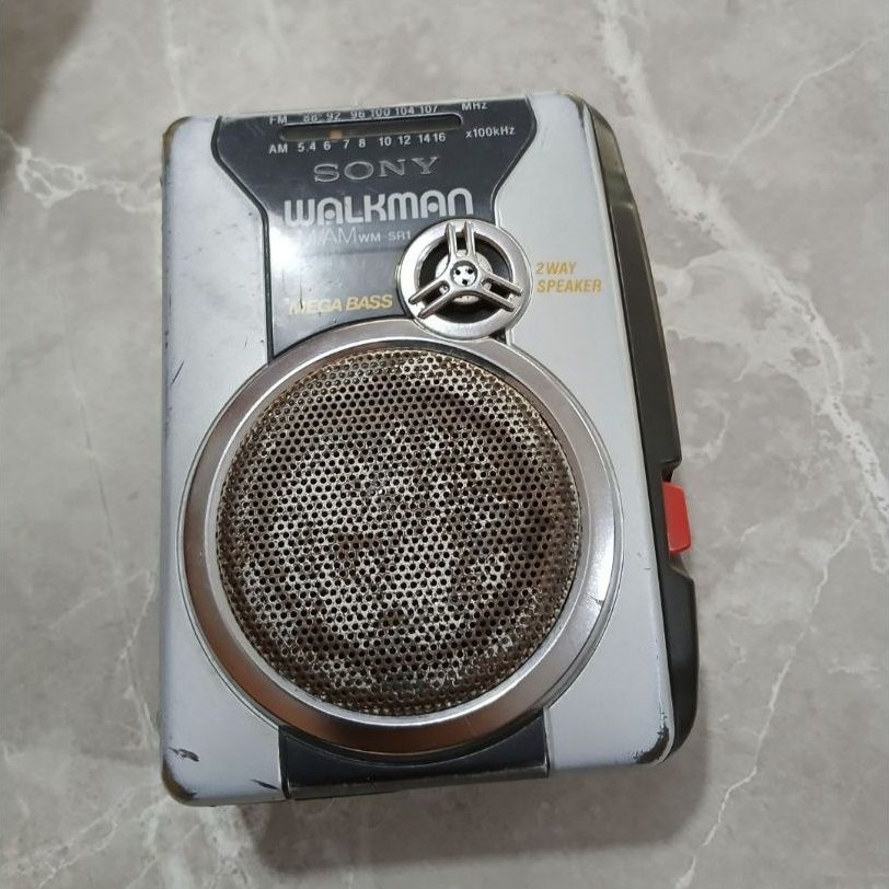 sony walkman wm sr1