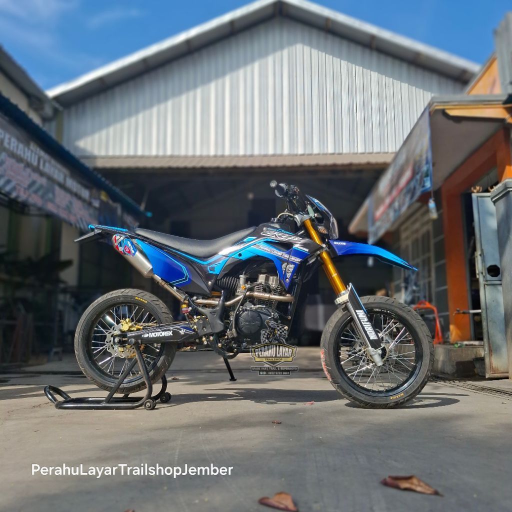 frame body rangka kerangka frame crf paket body set mesin pnp mesin Megapro mono siap gass premium p