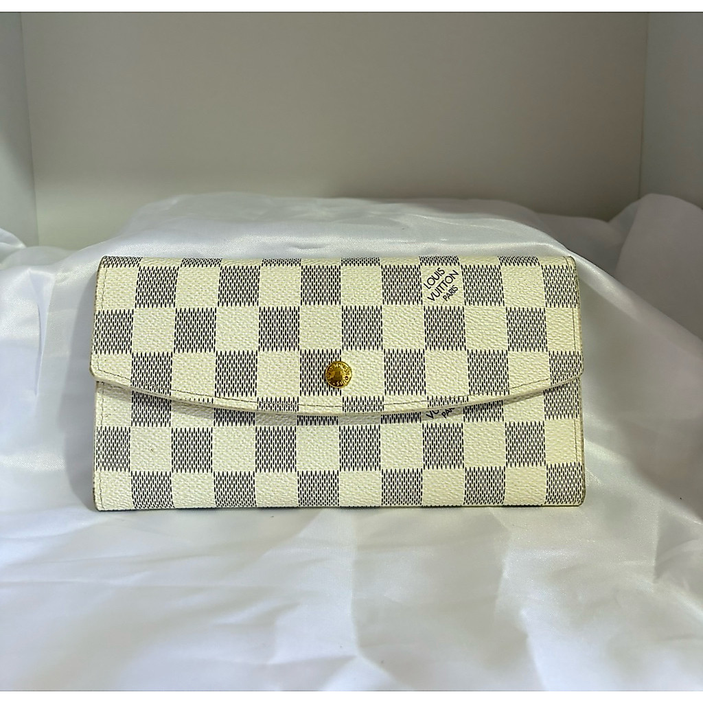 LV Azur dompet Second