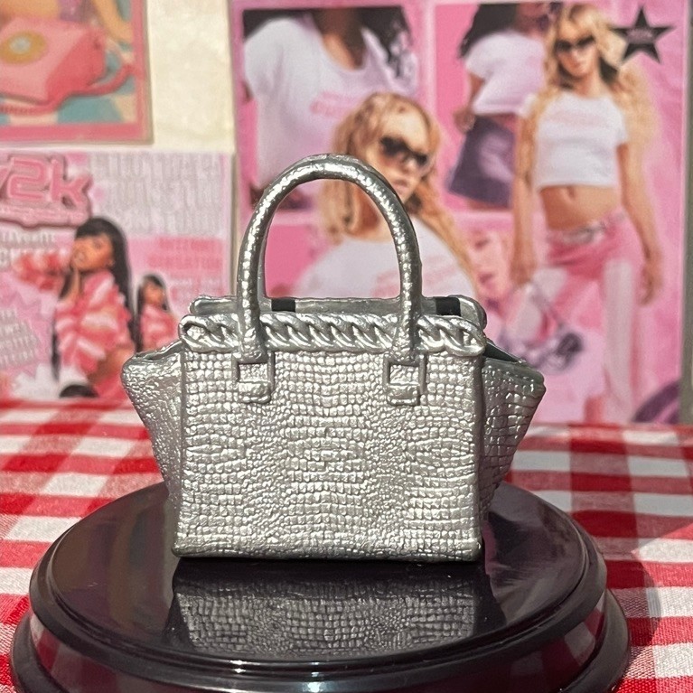 accesories barbie basics