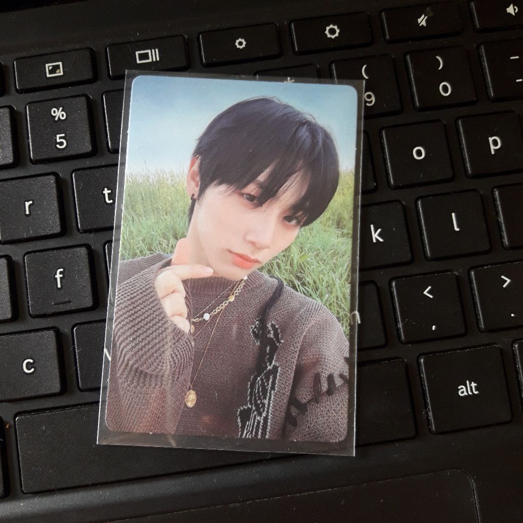 official photocard taesan boynexdoor