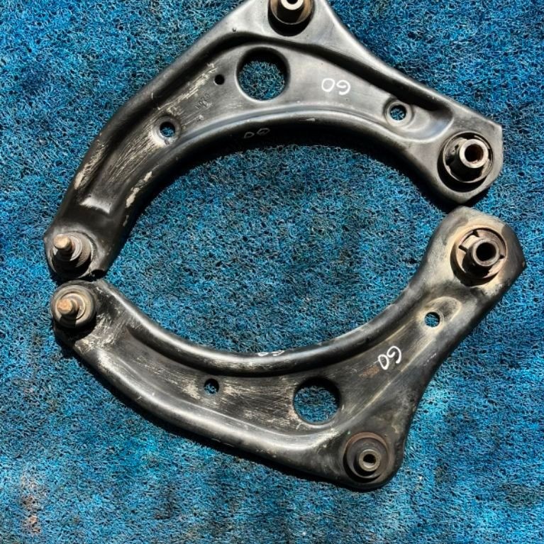 Lower Arm Datsun Go