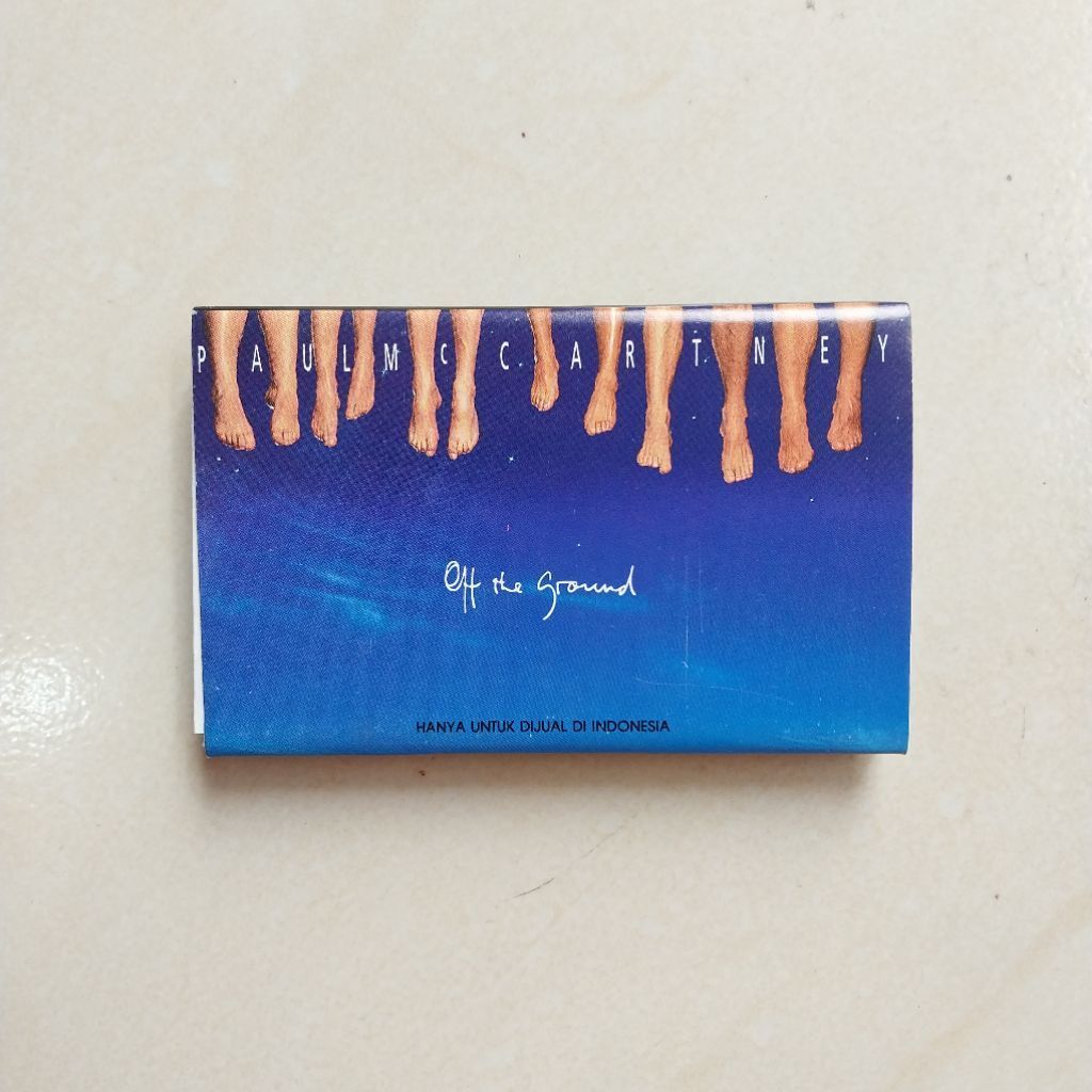 KASET PAUL MCCARTNEY ALBUM OFF THE GROUND